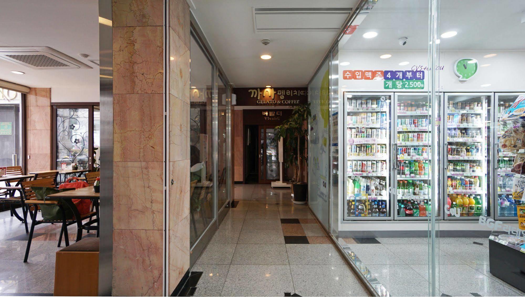 Insadong Crown Hotel Szöul Kültér fotó